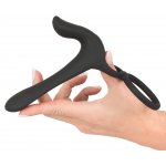 BLACK VELVETS - PIERŚCIEŃ NA PENISA ZE STYMULATOREM ŁECHTACZKI 14 CM